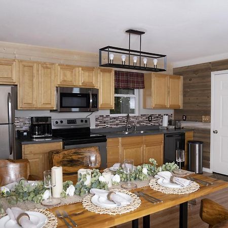 Remodelled Cabin! Great Location! 塞维尔维尔 外观 照片