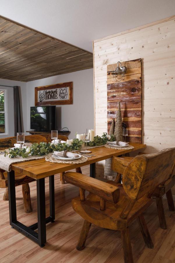Remodelled Cabin! Great Location! 塞维尔维尔 外观 照片