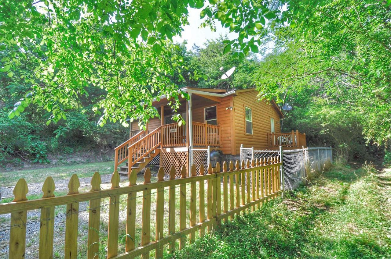 Remodelled Cabin! Great Location! 塞维尔维尔 外观 照片